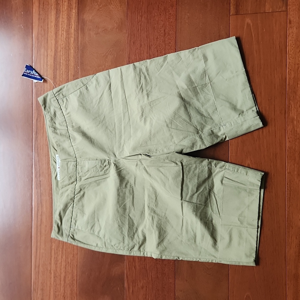 Tommy hilfiger pant size 10 length 23
